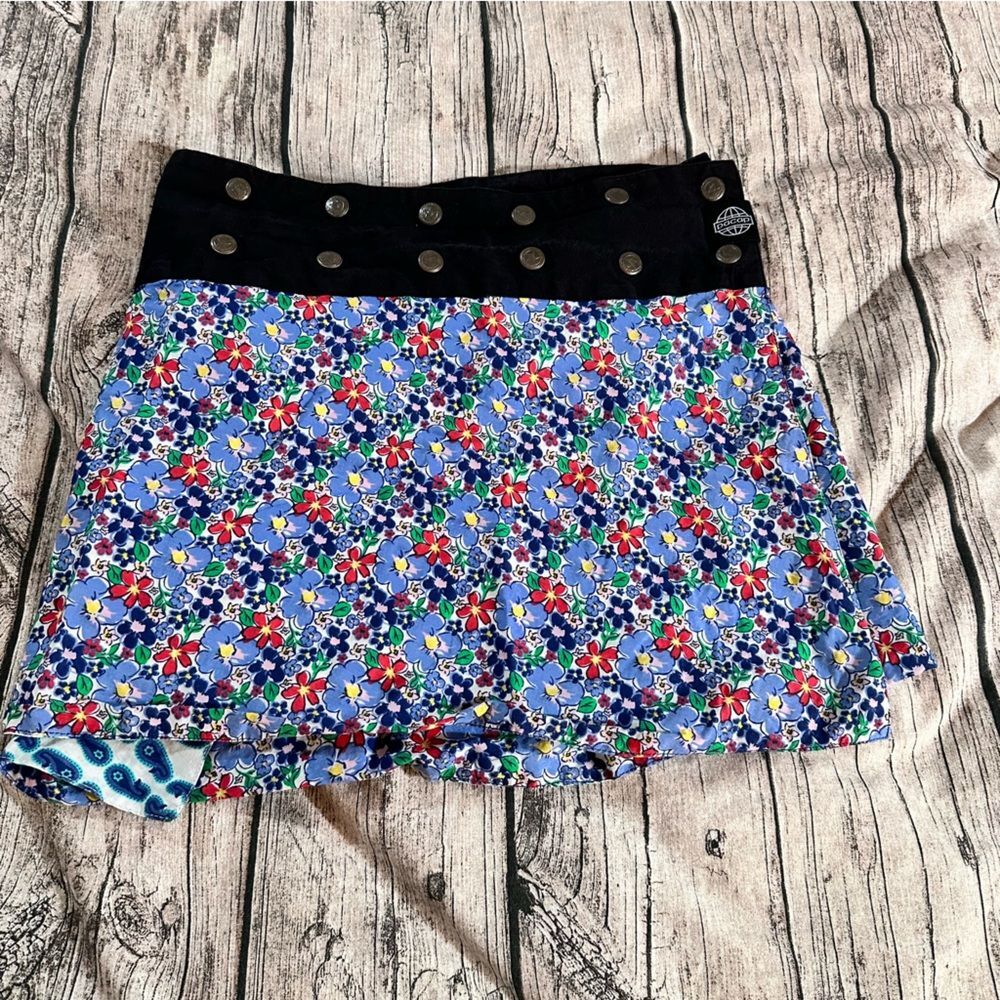 Pacap 100% Cotton Floral Blue and Black Wrap Skirt Adjustable Snap Closures OS